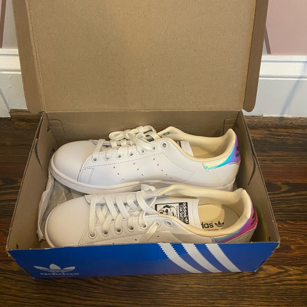 New Adidas Stan Smiths
